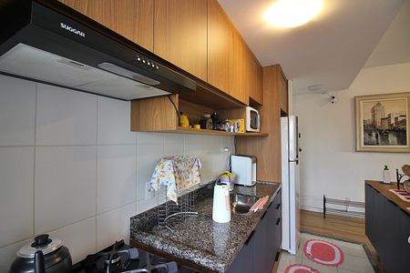 Apartamento à venda com 56m², 2 quartos e 1 vagaCozinha e Área de Serviço
