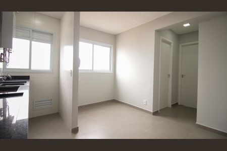Apartamento para alugar com 34m², 2 quartos e sem vaga Apartamento para alugar com 34m², 2 quartos e sem vagaSala/Cozinha