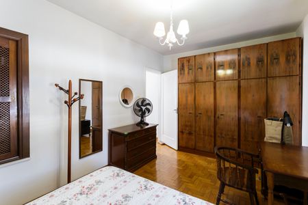 Casa à venda com 144m², 2 quartos e 3 vagasQuarto 2