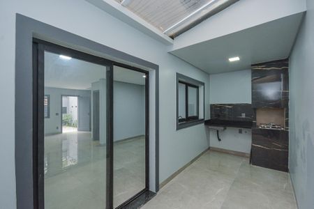 Casa à venda com 102m², 3 quartos e 2 vagasÁrea de Serviço/Churrasqueira