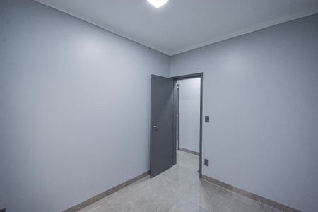 Casa à venda com 102m², 3 quartos e 2 vagasQuarto 3