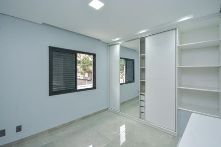 Casa à venda com 102m², 3 quartos e 2 vagasSuíte