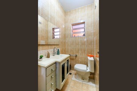 Casa à venda com 100m², 3 quartos e 4 vagas Casa à venda com 100m², 3 quartos e 4 vagasLavabo