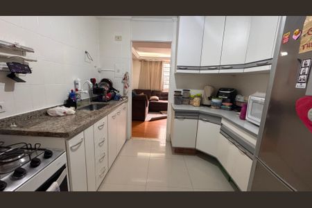 Apartamento à venda com 57m², 2 quartos e 1 vagaCozinha