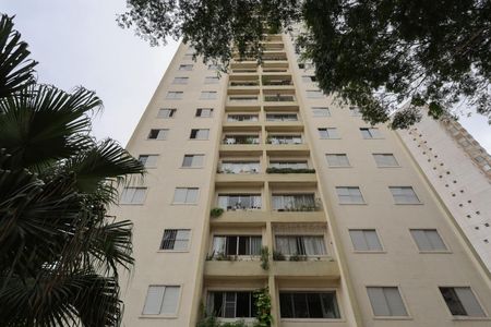 Apartamento à venda com 93m², 3 quartos e 2 vagas Apartamento à venda com 93m², 3 quartos e 2 vagasFachada do prédio