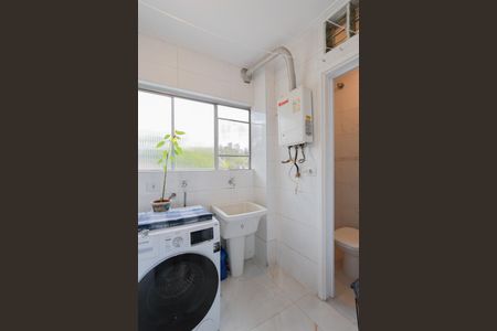 Apartamento à venda com 93m², 3 quartos e 2 vagas Apartamento à venda com 93m², 3 quartos e 2 vagasÁrea de serviço