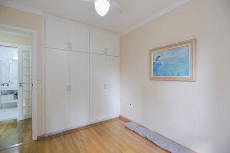 Apartamento à venda com 93m², 3 quartos e 2 vagas Apartamento à venda com 93m², 3 quartos e 2 vagasQuarto 2