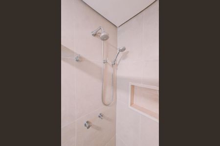 Apartamento para alugar com 45m², 1 quarto e 1 vagaChuveiro
