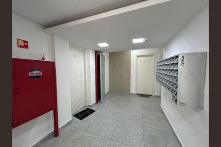 Apartamento à venda com 58m², 2 quartos e 1 vaga Apartamento à venda com 58m², 2 quartos e 1 vagaHall de entrada
