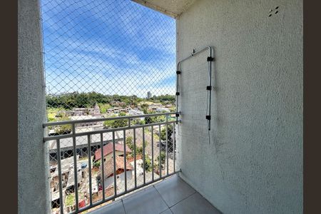Apartamento à venda com 58m², 2 quartos e 1 vaga Apartamento à venda com 58m², 2 quartos e 1 vagaVaranda