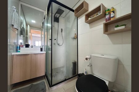 Apartamento à venda com 58m², 2 quartos e 1 vaga Apartamento à venda com 58m², 2 quartos e 1 vagaBanheiro