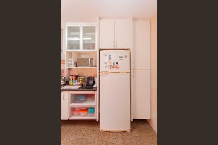 Casa à venda com 270m², 4 quartos e 4 vagasCozinha