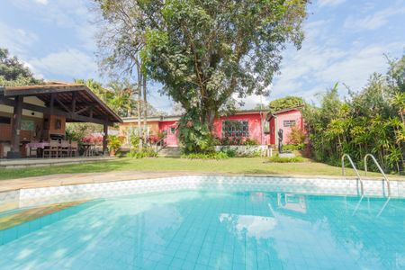 Casa à venda com 270m², 4 quartos e 4 vagasÁrea comum - Piscina