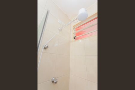 Casa à venda com 270m², 4 quartos e 4 vagasBanheiro de serviço