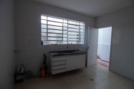Casa à venda com 120m², 3 quartos e 2 vagas Casa à venda com 120m², 3 quartos e 2 vagasCozinha