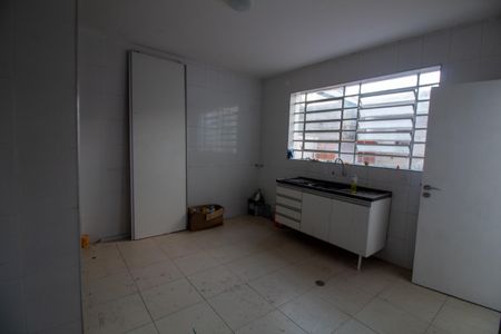 Casa à venda com 120m², 3 quartos e 2 vagas Casa à venda com 120m², 3 quartos e 2 vagasCozinha