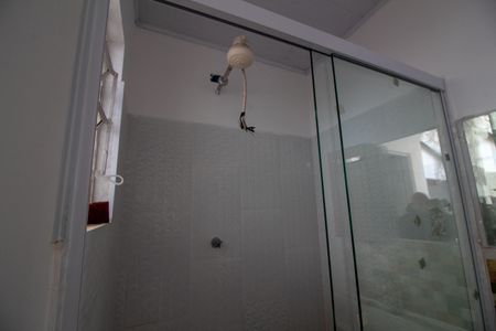 Casa à venda com 120m², 3 quartos e 2 vagas Casa à venda com 120m², 3 quartos e 2 vagasBanheiro de Serviço