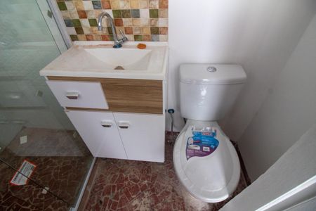 Casa à venda com 120m², 3 quartos e 2 vagas Casa à venda com 120m², 3 quartos e 2 vagasBanheiro de Serviço