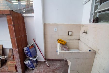 Casa à venda com 120m², 3 quartos e 2 vagas Casa à venda com 120m², 3 quartos e 2 vagasÁrea de Serviço