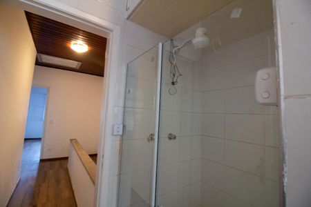 Casa à venda com 120m², 3 quartos e 2 vagas Casa à venda com 120m², 3 quartos e 2 vagasBanheiro