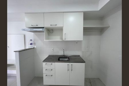 Apartamento à venda com 29m², 1 quarto e sem vaga Apartamento à venda com 29m², 1 quarto e sem vagaCozinha