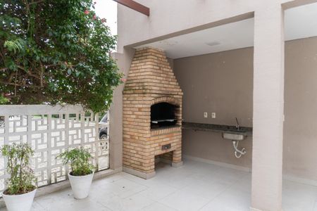 Apartamento para alugar com 80m², 3 quartos e 2 vagas Apartamento para alugar com 80m², 3 quartos e 2 vagasÁrea comum - Churrasqueira