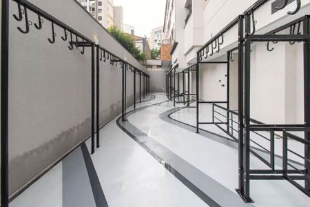 Studio à venda com 28m², 1 quarto e sem vagaÁrea comum - Bicicletário