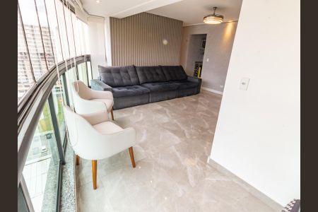 Apartamento à venda com 105m², 3 quartos e 3 vagasVaranda