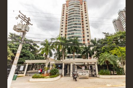 Apartamento à venda com 105m², 3 quartos e 3 vagasFachada