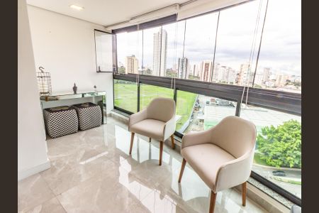 Apartamento à venda com 105m², 3 quartos e 3 vagasVaranda