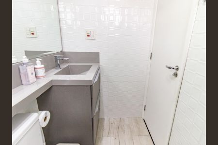 Apartamento à venda com 105m², 3 quartos e 3 vagasBanheiro da Suíte