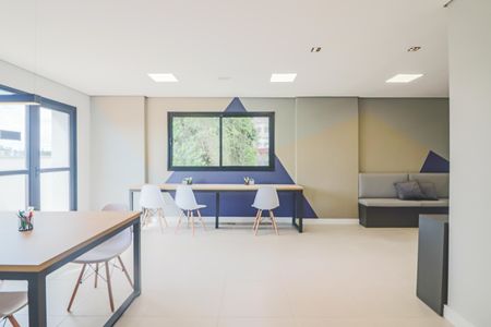 Apartamento para alugar com 29m², 1 quarto e sem vagaÁrea comum - Salão de festas