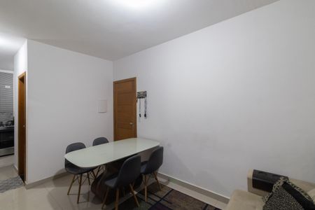 Apartamento para alugar com 45m², 2 quartos e 1 vagaSala