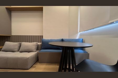 Apartamento para alugar com 28m², 1 quarto e sem vaga Apartamento para alugar com 28m², 1 quarto e sem vagaSala