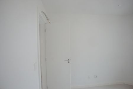 Casa de condomínio à venda com 177m², 5 quartos e 2 vagas Casa de condomínio à venda com 177m², 5 quartos e 2 vagasQuarto 4