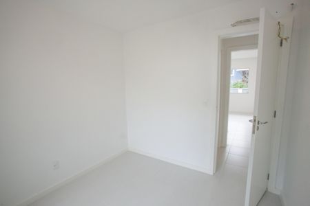 Casa de condomínio à venda com 177m², 5 quartos e 2 vagas Casa de condomínio à venda com 177m², 5 quartos e 2 vagasQuarto 4