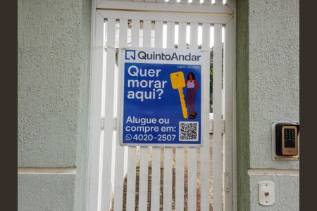 Casa de condomínio à venda com 177m², 5 quartos e 2 vagas Casa de condomínio à venda com 177m², 5 quartos e 2 vagasPlaca