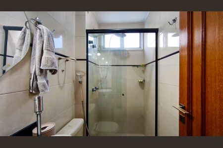 Apartamento à venda com 231m², 4 quartos e 2 vagasBanheiro