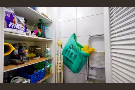 Apartamento à venda com 231m², 4 quartos e 2 vagasBanheiro de serviço