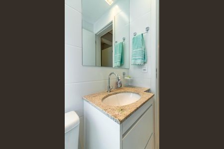 Apartamento à venda com 60m², 2 quartos e 2 vagasBanheiro 