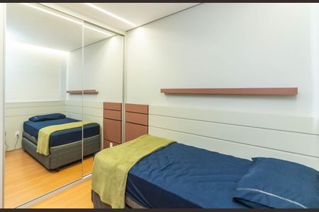 Apartamento à venda com 60m², 2 quartos e 2 vagasQuarto