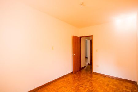 Quarto 1 de apartamento à venda com 2 quartos, 70m² em Jardim Bela Vista, Santo André