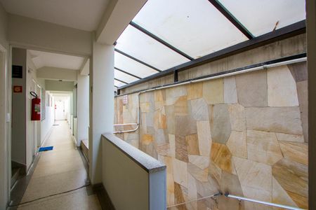 Apartamento à venda com 70m², 2 quartos e sem vagaÁrea comum