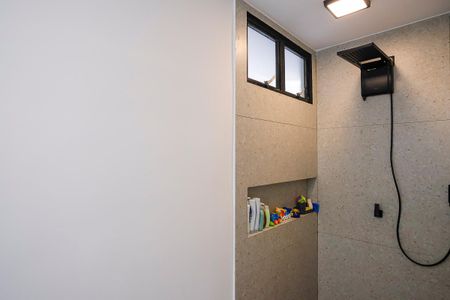 Apartamento à venda com 150m², 4 quartos e 2 vagasBanheiro