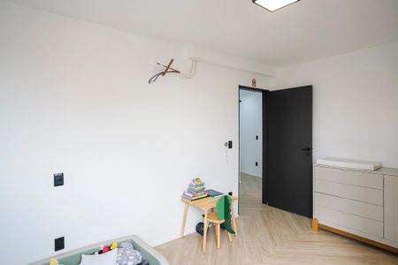Apartamento à venda com 150m², 4 quartos e 2 vagasQuarto 2
