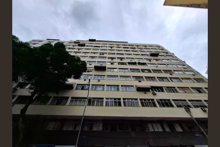 Apartamento à venda com 40m², 1 quarto e sem vagaFachada
