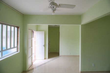 Casa para alugar com 45m², 2 quartos e 1 vagaSala