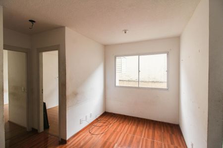 Sala de apartamento para alugar com 2 quartos, 42m² em Parque Rosario, Belford Roxo