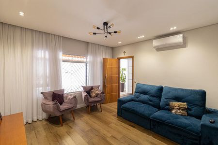 Sala de casa à venda com 2 quartos, 172m² em Vila Granada, São Paulo