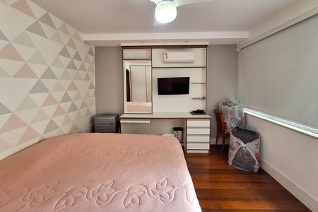 Apartamento à venda com 300m², 4 quartos e 2 vagas Apartamento à venda com 300m², 4 quartos e 2 vagasQuarto 3